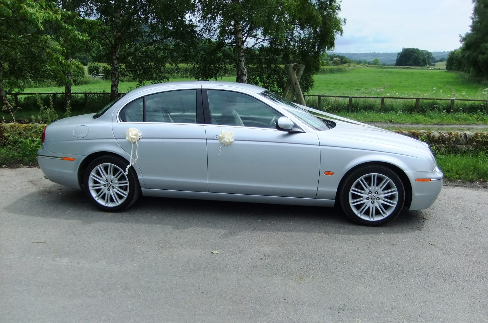 jaguar bridal car hire derbyshire